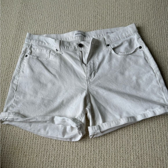 Banana Republic roll up white shorts size 29 - Picture 1 of 4